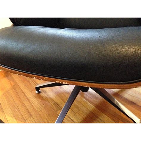 replica herman miller eames chair